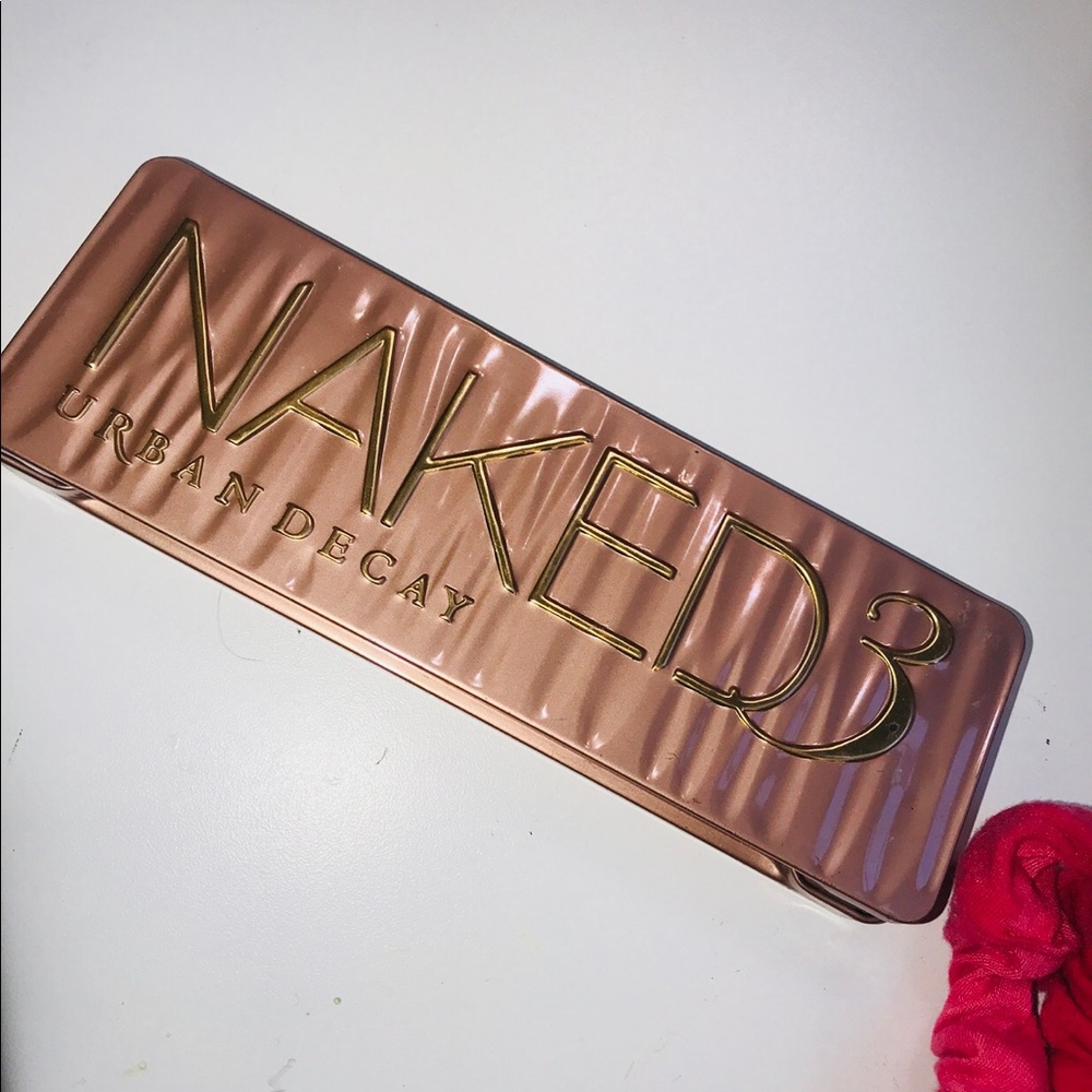 naked 3 pallet :))